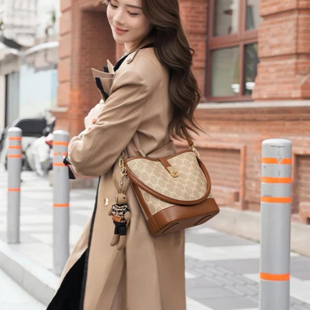Love Sea Women's Crossbody Bag, Handbag, Shoulder Bag, Large Capacity Bucket Bag, Brown