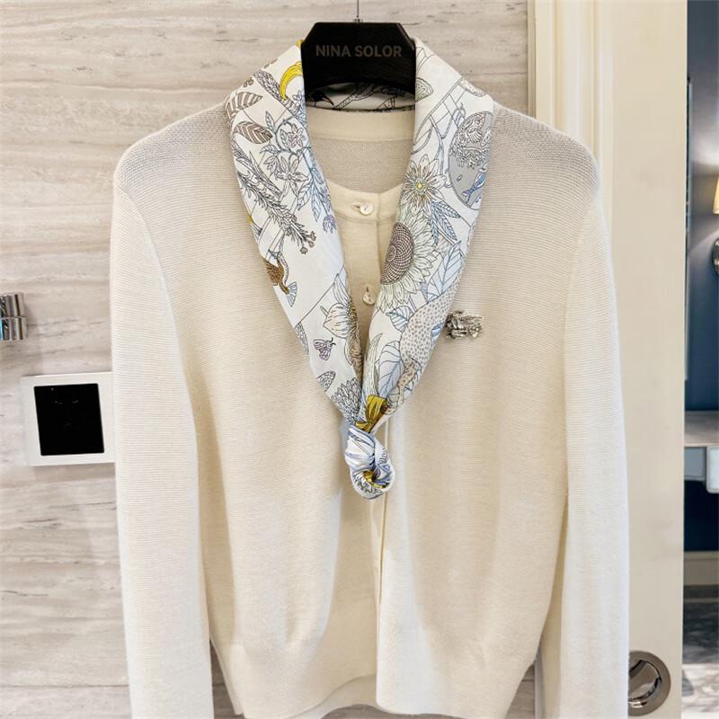 NINA SOLOR Elegant Twill Mulberry Silk Square Scarf