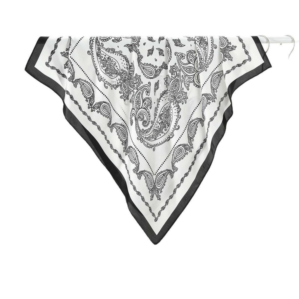 Ladies' Versatile Paisley Print Silk-Feel Scarf: Stylish Spring/Summer Accessory.