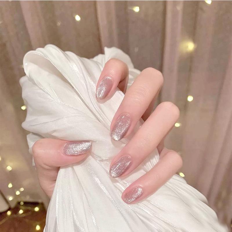 

Xiaohongshu Trendy Wearable Short French Cat Eye Nail Patches for Manicure Glue Type