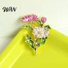 Lightweight Brooch Pin Enamel Coloring Three Chrysanthemums Design Zinc Alloy Floral Lapel Coats Suits Sweaters Dresses Badge Party Accessory Durable