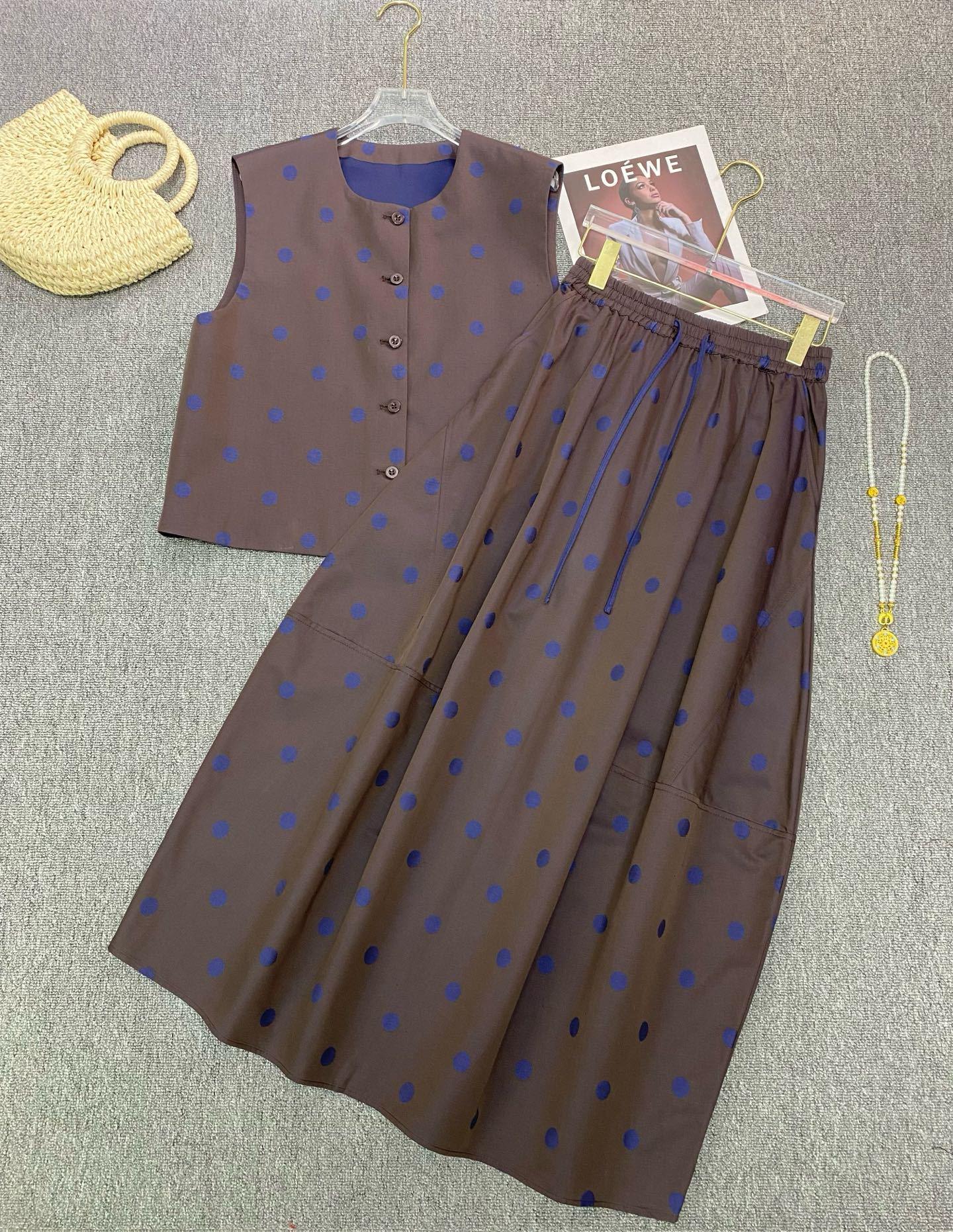 

2026 Spring/Summer Women s Versatile Pima Cotton Jacquard Vest & Elastic Waist Skirt Set Medium