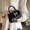 New Bag Female Beauty Personalized Fashion Season Shoulder Messenger Bag Trend Casual Portable Small Square Bag