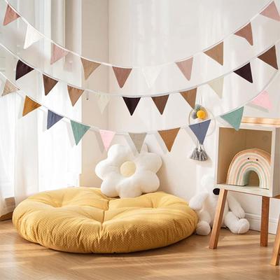 Bytové dekorácie – Vlajky, bannery, príslušenstvo