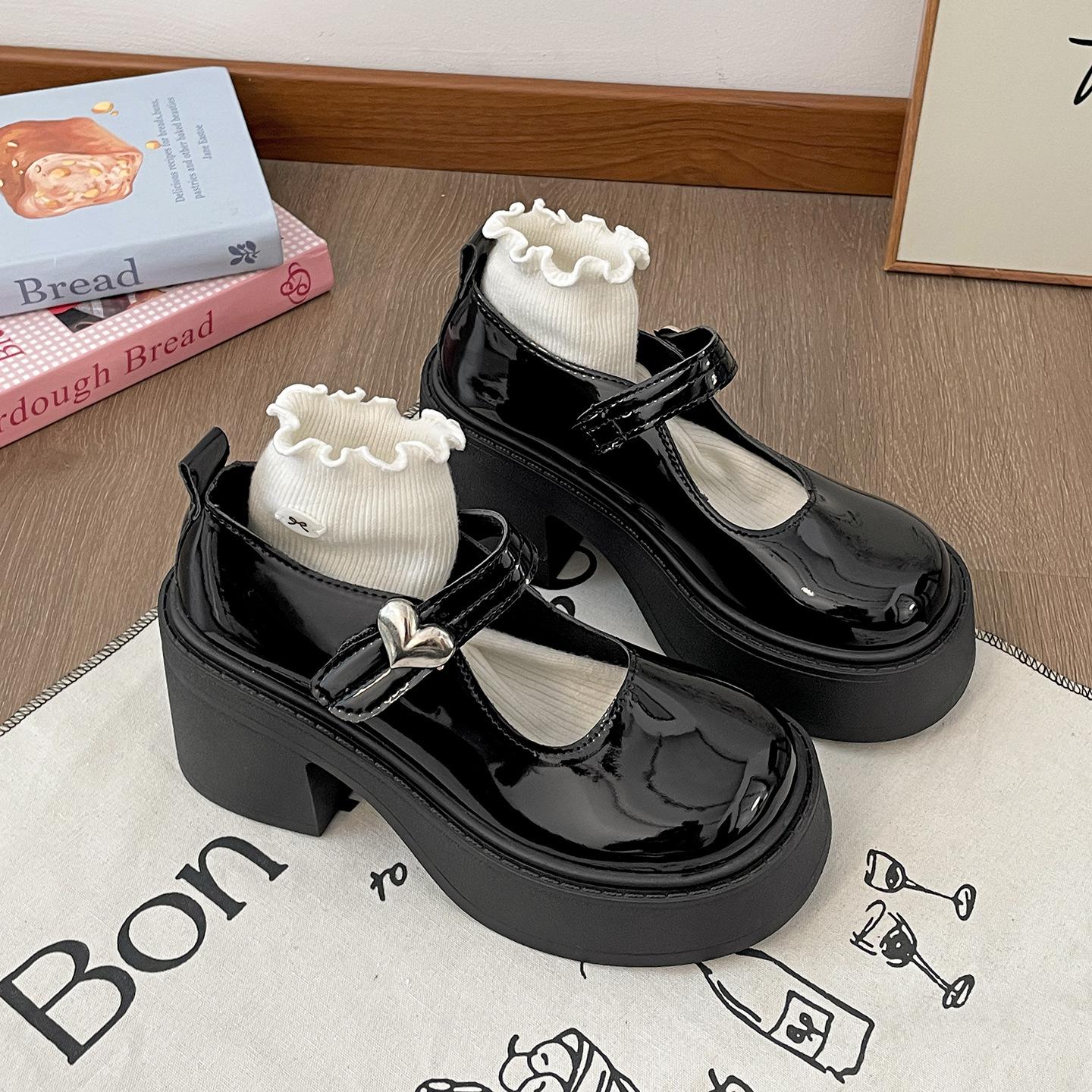 

Черные французские ретро маленькие толстые каблуки туфли-лодочки мэри джейн женские летние 2025 новые с юбкой с открытым вырезом 35 чёрный