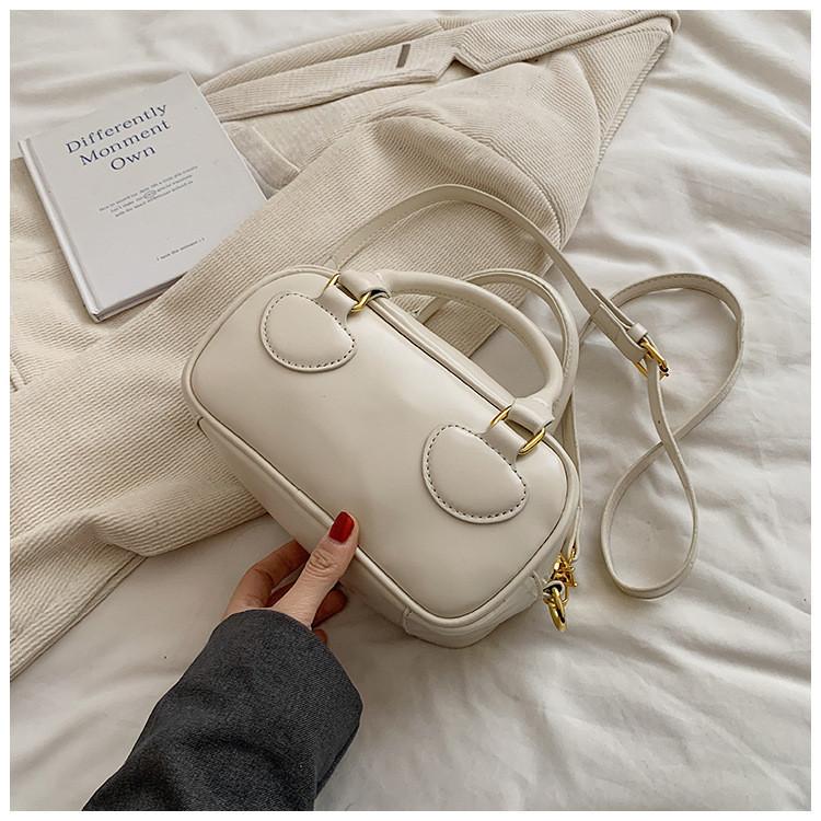 Popular Street Fashion Pu Pillow Bag For Women In 2023 Winter Season белый