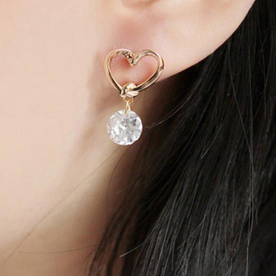 Earrings Bowknot Faux Pearl Design Beautiful Alloy Jewelry Gift Ear Stud for Party