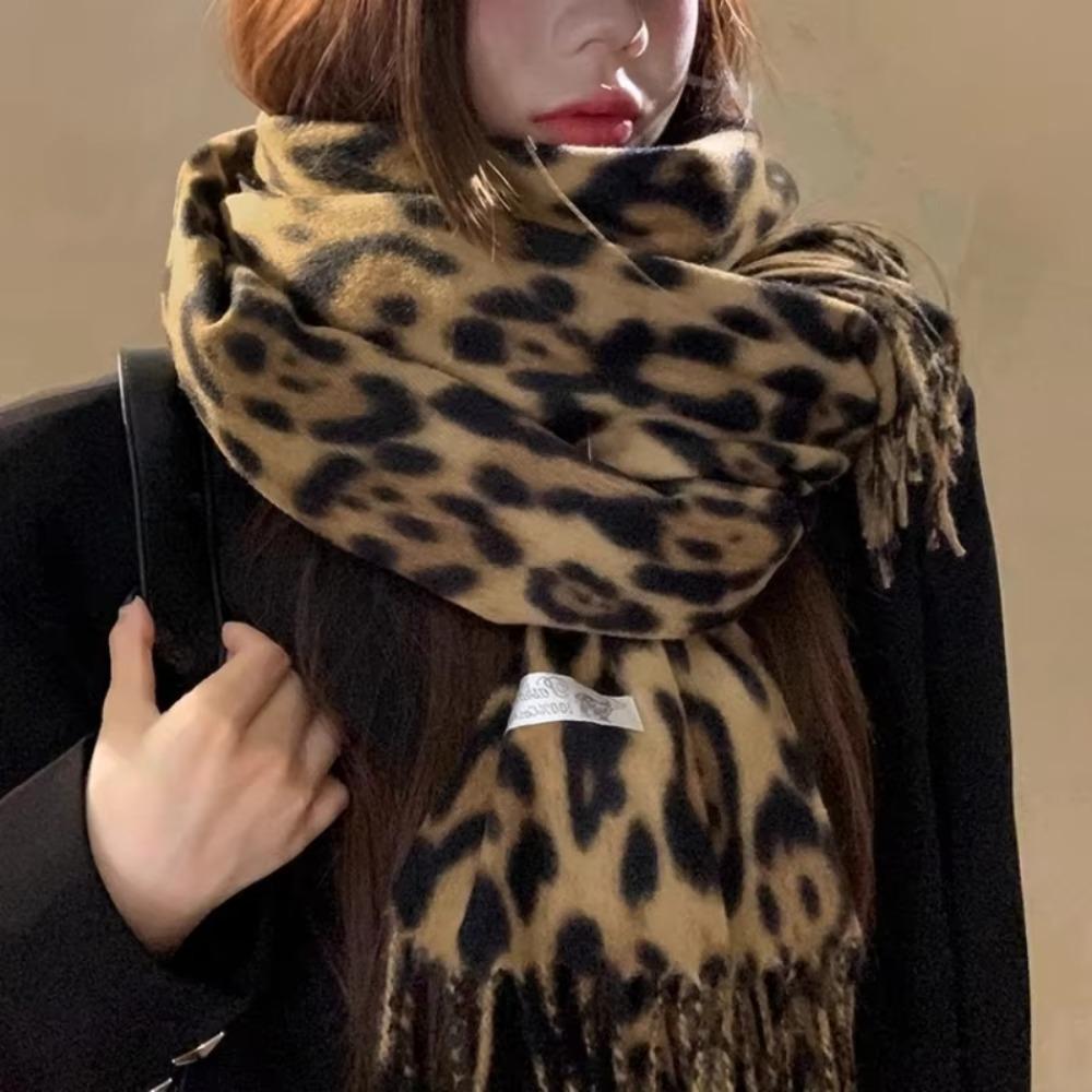 Imitation Cashmere Cashmere Scarf Windproof Winter Scarf Vintage Style Leopard Scarf  Women