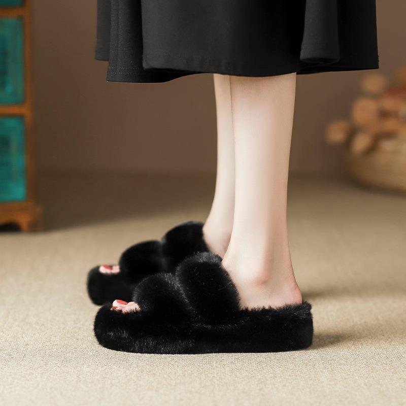 2025 spring and autumn new muffin thick bottom heightening plush fluffy cotton slippers women wear ins home fluffy slippers