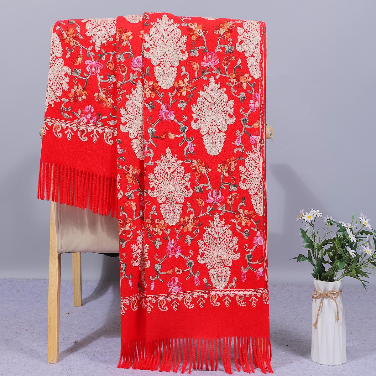 

Autumn and winter red scarf for women, spring and autumn embroidered shawl, gift for mother, wedding dress, cheongsam outerwear, wedding banquet, 70*200 красный