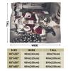 Cat Selfie with Santa Flannel Blanket Winter Soft Durable Bedding Throws for Child Living Room Pattern Bedspread Sofa Bed Cover