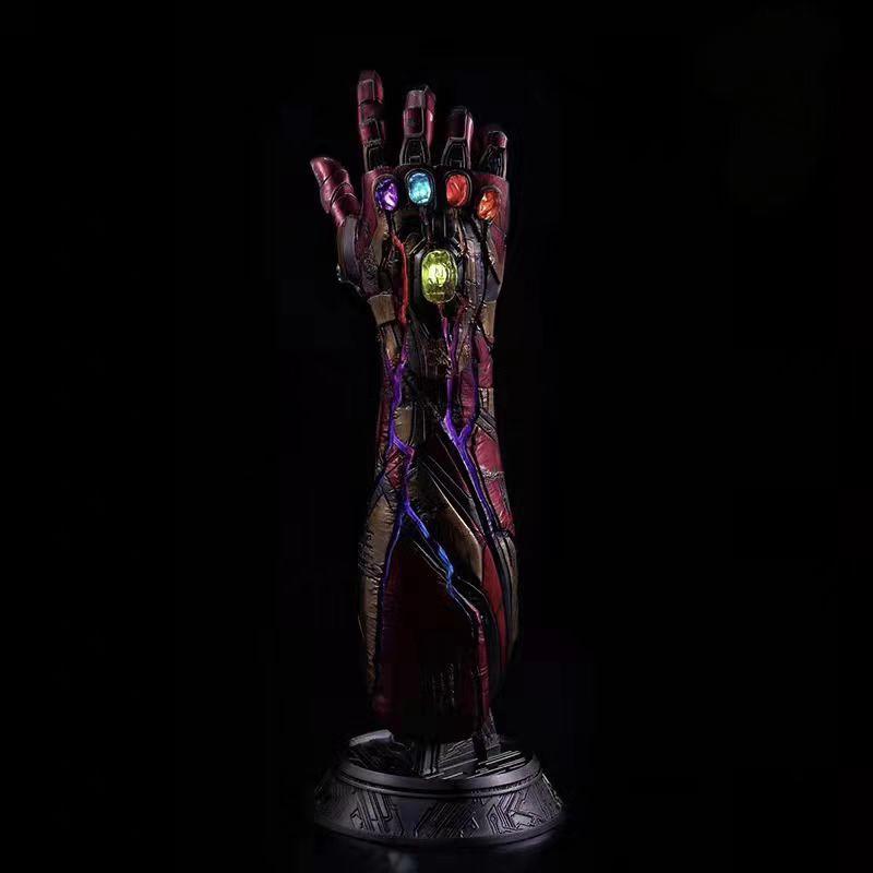 Avengers Endgame Infinity Gauntlet 1:1 Scale Replica LED Light Resin Statue Marvel Thanos Movie Prop
