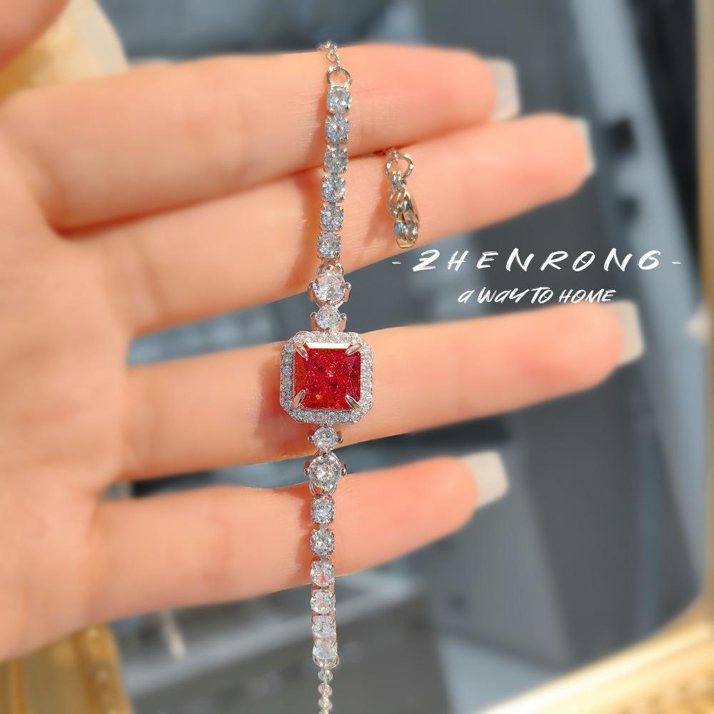 

Elegant Sunset Orange Padparadscha Bracelet with Ice Cut Princess Square High Carbon Diamond for Women China Red