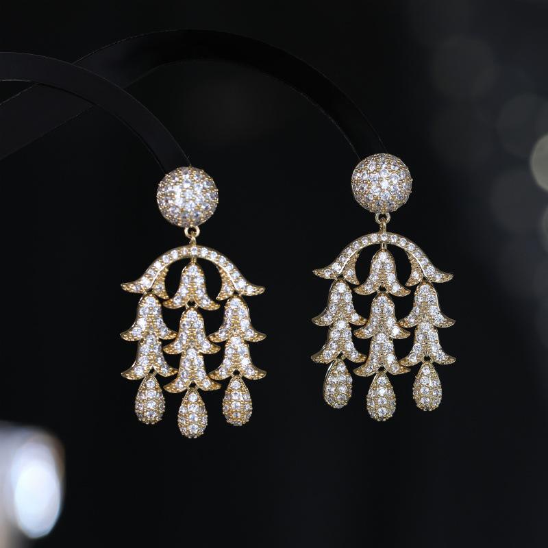 Elegant Trumpet Flower Zircon Earrings: High-Quality S925 Silver Needle, Versatile Medium-Length Design for Women