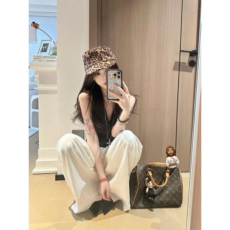 French Style Design Sense V-neck Twist Hanging Neck Cami Women Summer New Slim Fit Slimming Temperament Gyaru Top