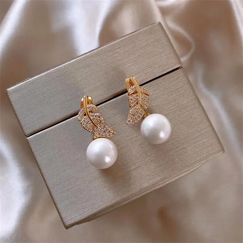New Cute Pearl Studs Hoop Earrings For Women  Color Eardrop Minimalist Tiny Huggies Hoops Wedding Fashion Jewelry Gift