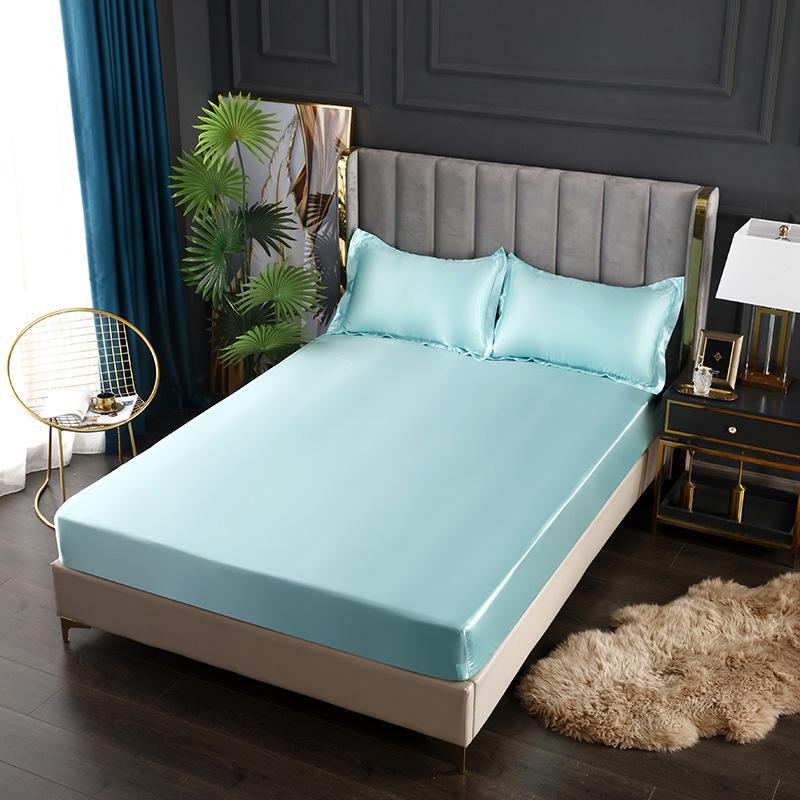 Ice Silk Satin Bed Sheets: Solid Color Three-Piece Set – Imitation Silk Mattress Protector.