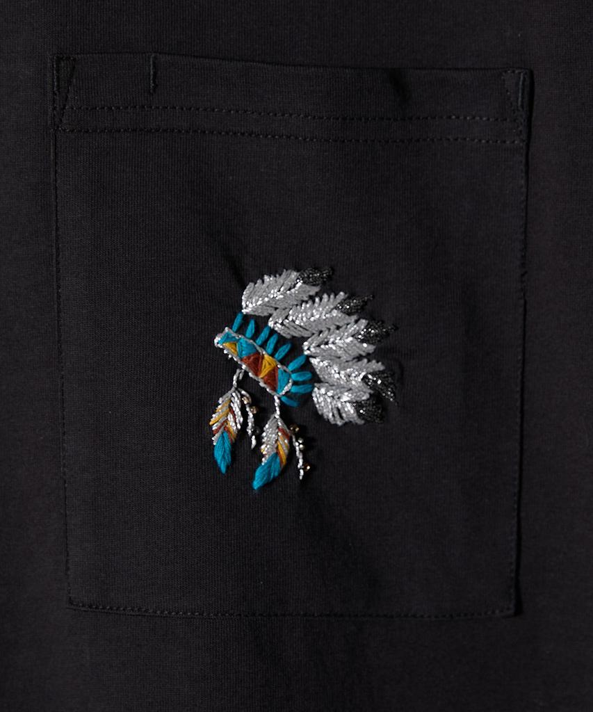 Holliseon Lawrence Short Embroidery T-Shirt - Native American Black