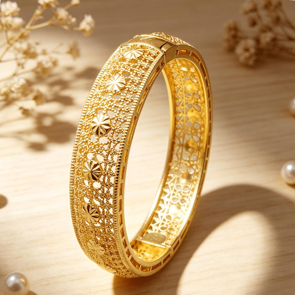 Bohemian Hollow Floral Design Bracelet Gold Zinc Alloy