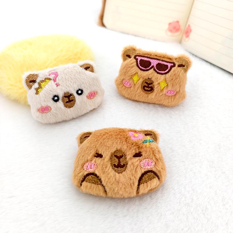 Capybara Cartoon Plush Brooch for Backpacks, Pendants, DIY Clothes, Shoes, and Hats Accessories