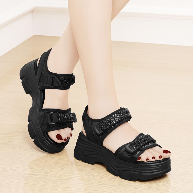 

Sports sandals women s summer outer wear new thick-soled lightweight summer soft-soled Velcro travel beach dad shoes 34