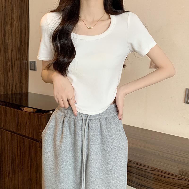 Design niche curved hem round neck short macaron T-shirt female summer hot girl versatile short-sleeved tops