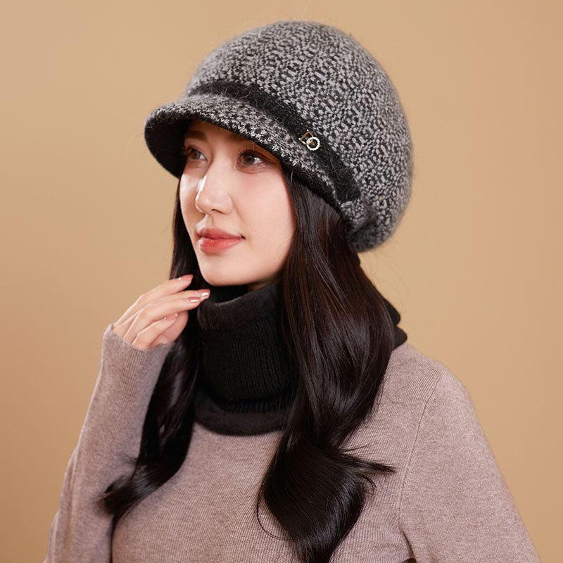 

Теплая шапка из кроличьего меха для женщин среднего и пожилого возраста, зимняя, для велоспорта, защита от холода, шарф-капюшон, шапка для бабушки, плюшевая шапка separate hat (without scarf)