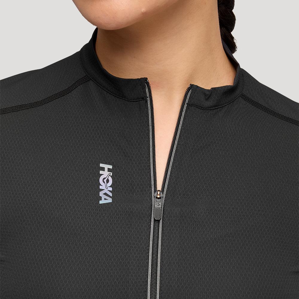 [hoka] Hoka Women s Skybreeze Short Sleeve Zip 1170233-BLK XS