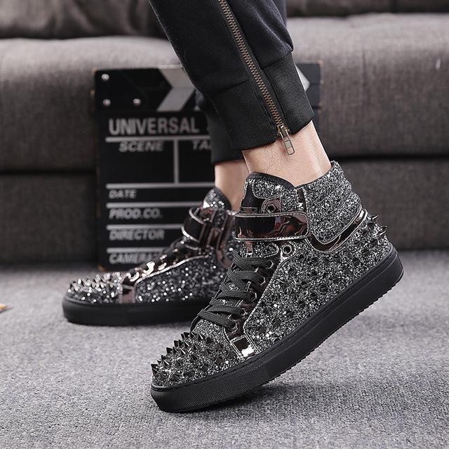 

Fashion Brand Black Silver Leather Rivets Men Shoes High-Top Fashion Spike Sneakers Shoes Outdoors Flats Casuals Shoes Chaussure Homme 38