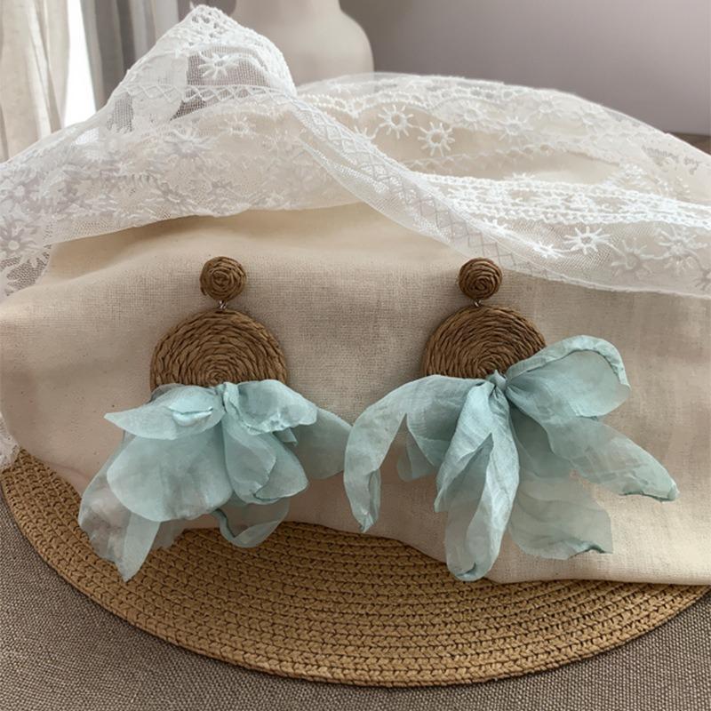 Silver needle chiffon raffia fabric pendant earrings seaside vacation temperament earrings design sense niche earrings women