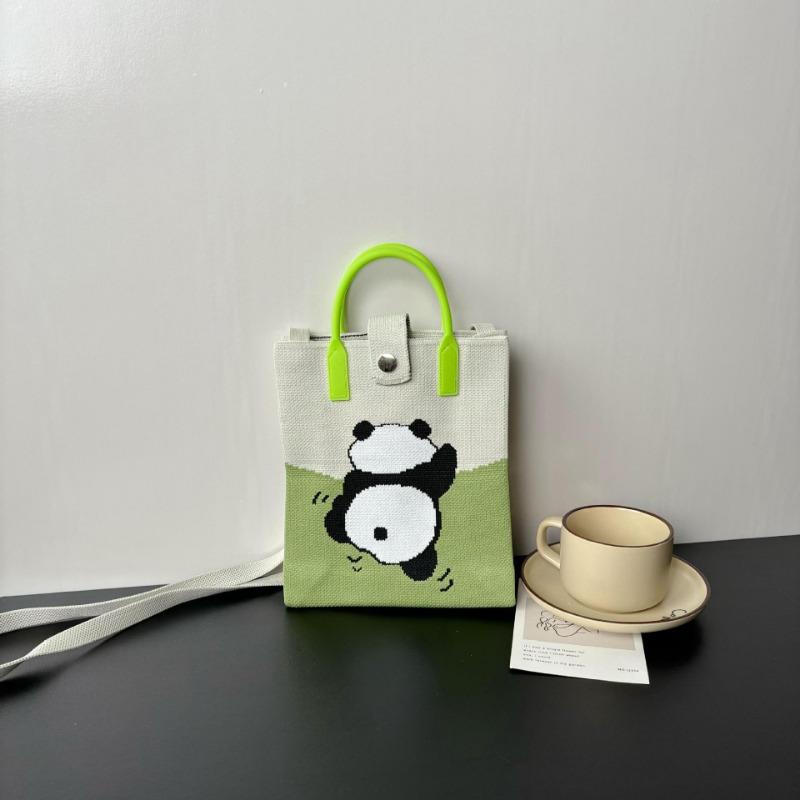 New large-capacity knitted bag, mobile phone bag, niche shoulder messenger bag, high-end, cartoon fashion handbag.