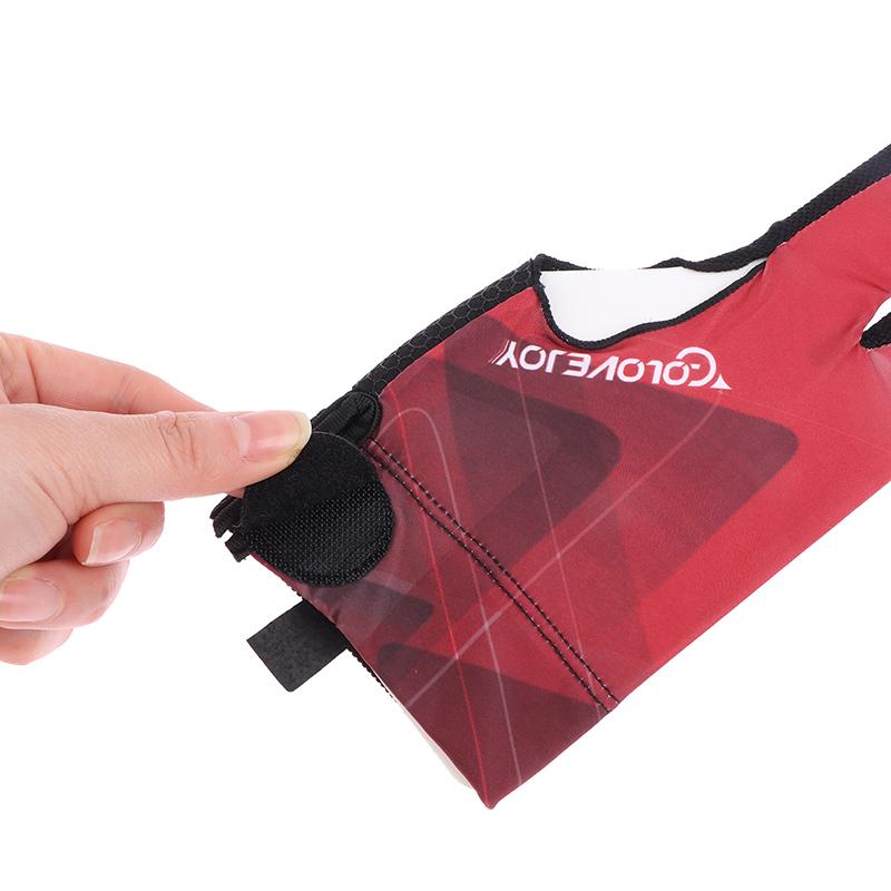 Billiards Glove Left Hand Three Finger Snooker Billiard Glove Non Slip Stickers Elasticity Billiard Training Gloves Accessories