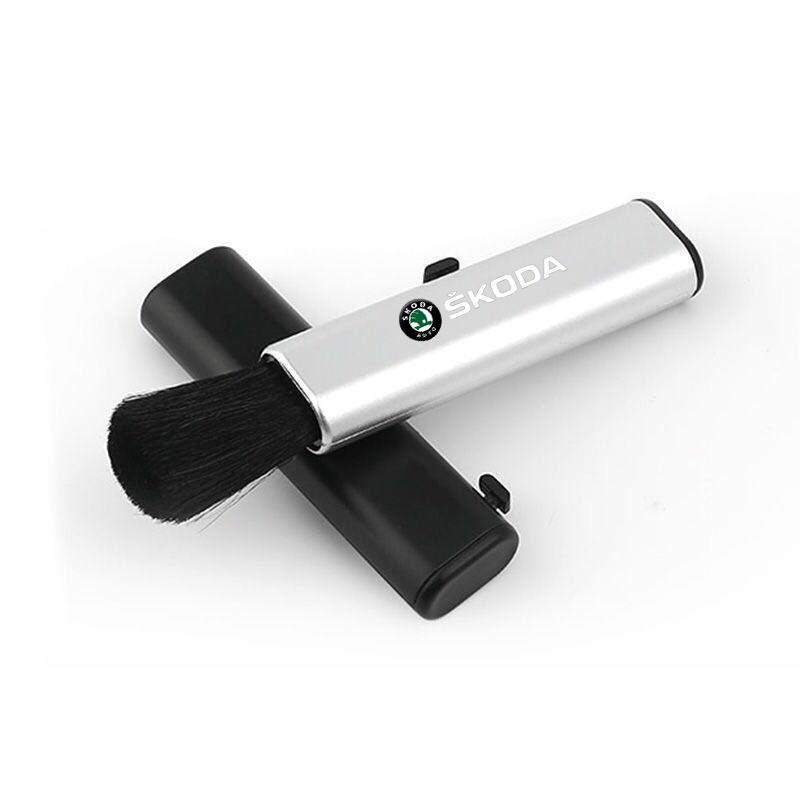 rdkbe8 Retractable Car cleaning brush Car Dashboard Cleaning Tools For Skoda Kodiaq Fabia Kamiq Karoq Octavia 3 A5 A7 Rapid Scala Kami