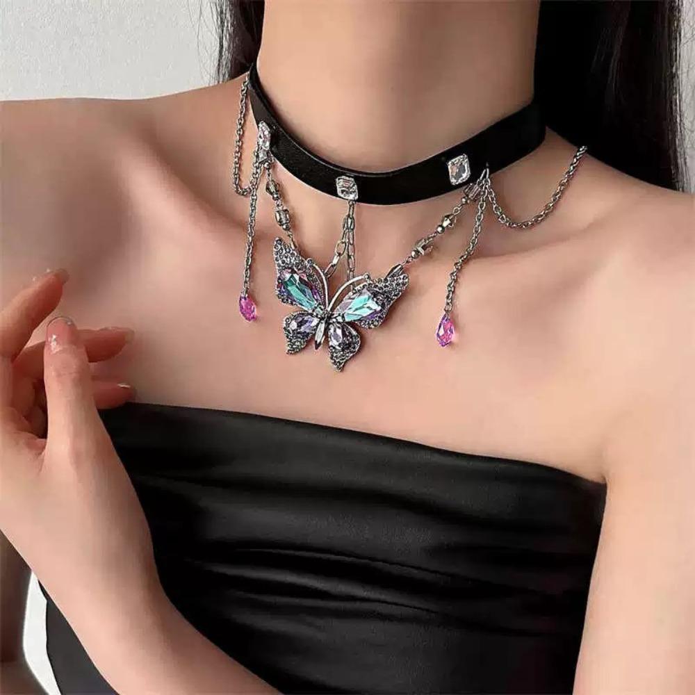 Crystal Butterfly Pendant Necklace Belt Twined Gothic Metal Choker Sweet Women Accessory  Ladies