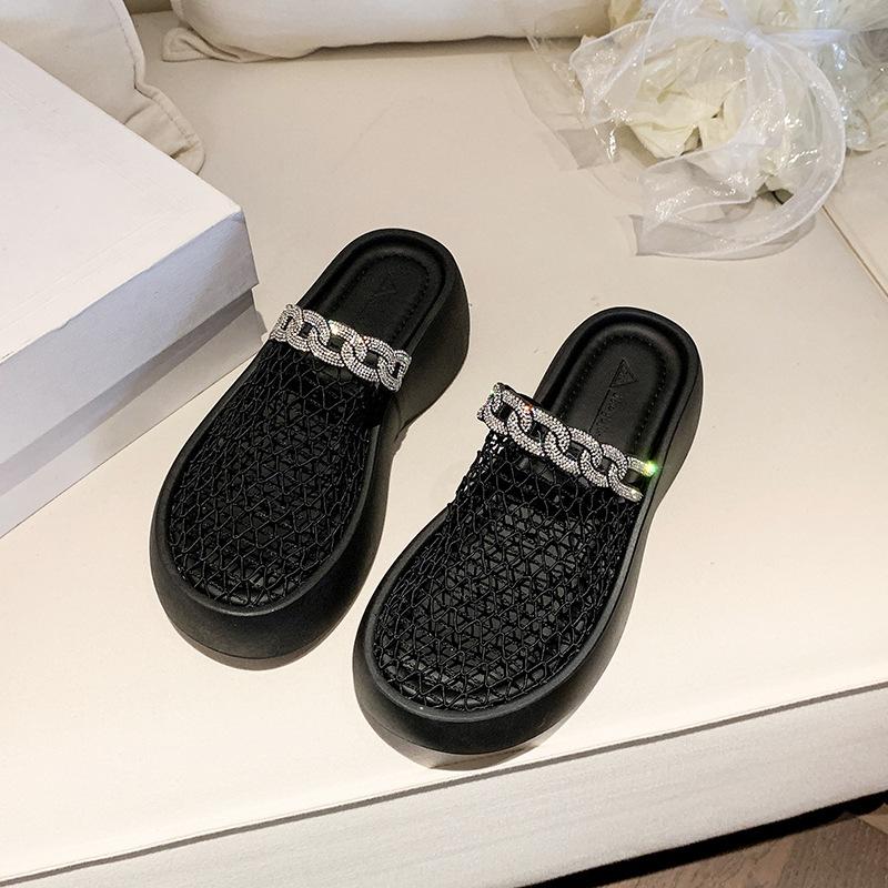 

Баотоу шлепанцы женские летние для улицы 2025 новые супер огонь универсальный сказочный стиль с юбкой на платформе пляжные крутые шлепанцы 40