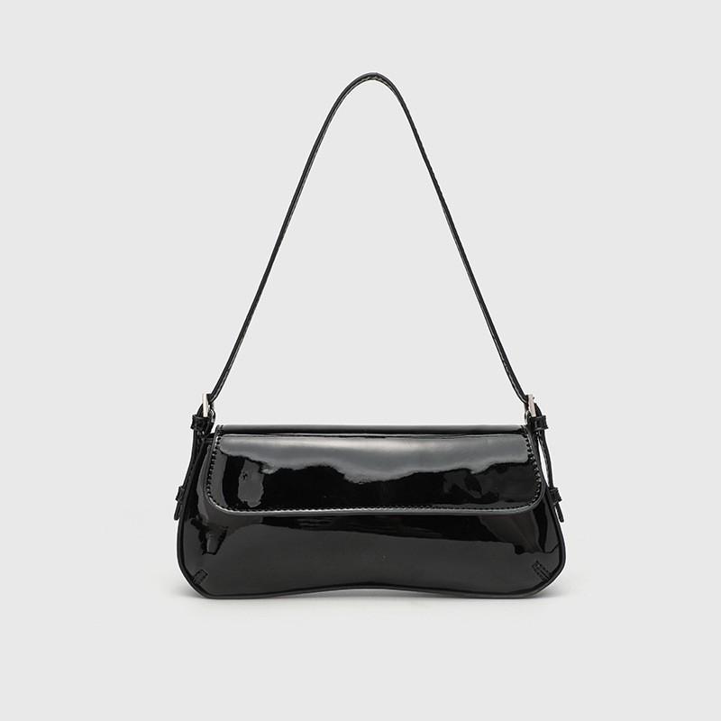 Z Home Red French Bar Underarm Bag 2025 New Fashion Simple Commuting Flip Retro Shoulder