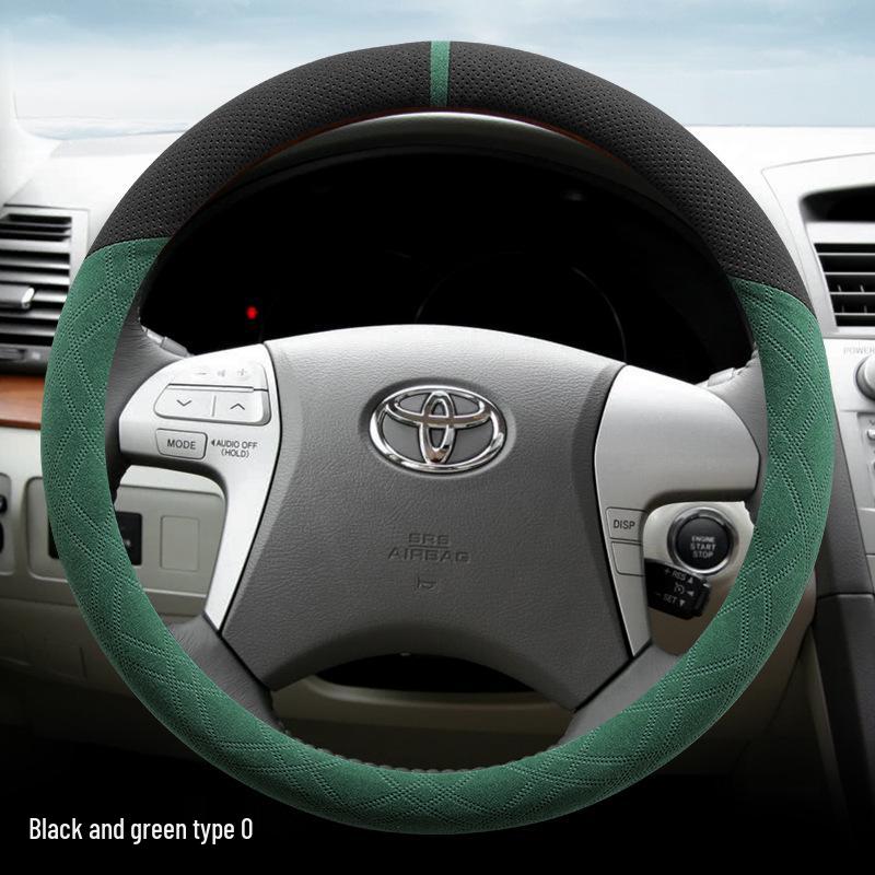 Suede Steering Wheel Cover for Toyota Prado, Camry (6th & 7th Gen), Reiz, Land Cruiser, and Land Cruiser Prado