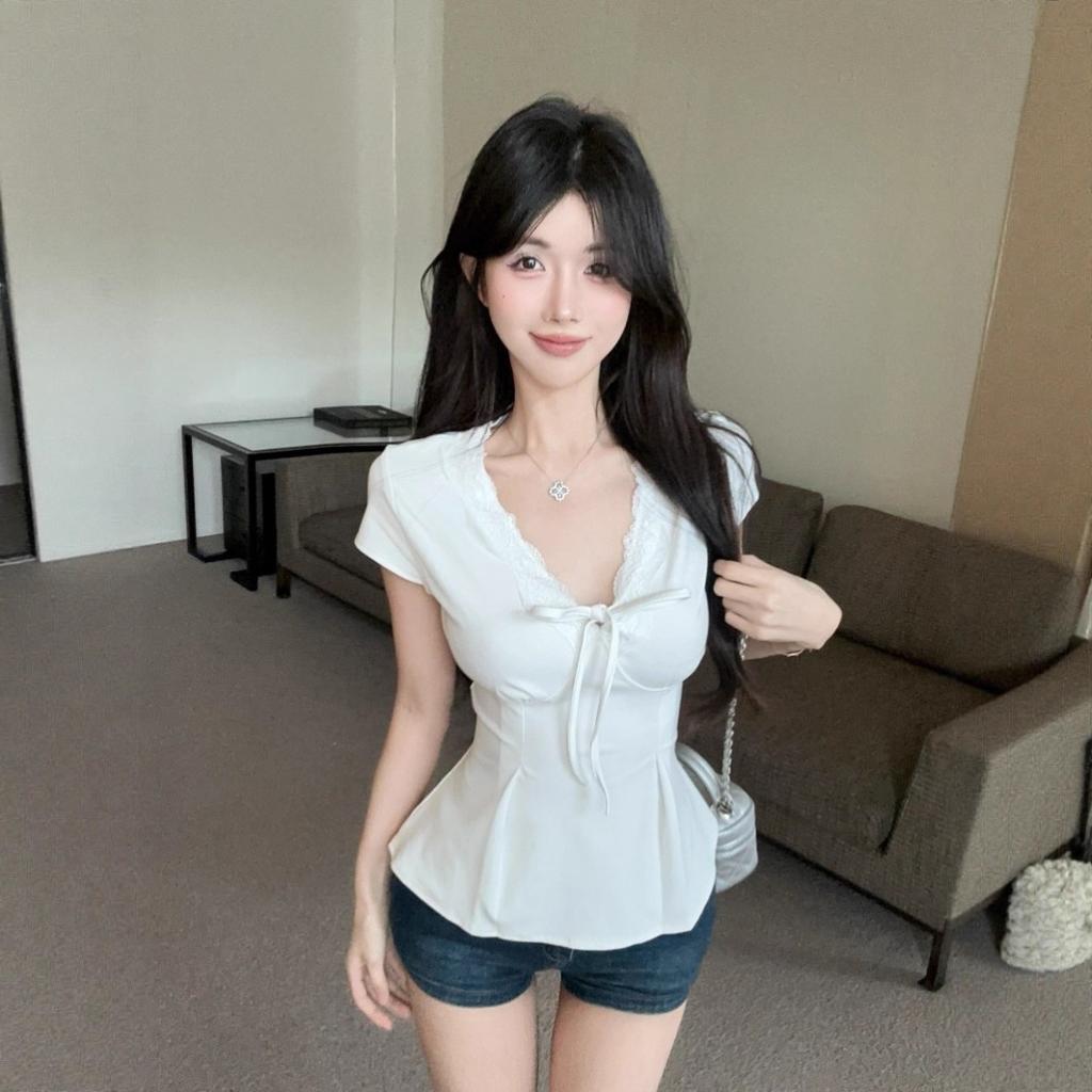 Design Lace Splicing Short-sleeved Women's Summer New Waist and Thin Top Deep V Bow Lace-up Versatile Top