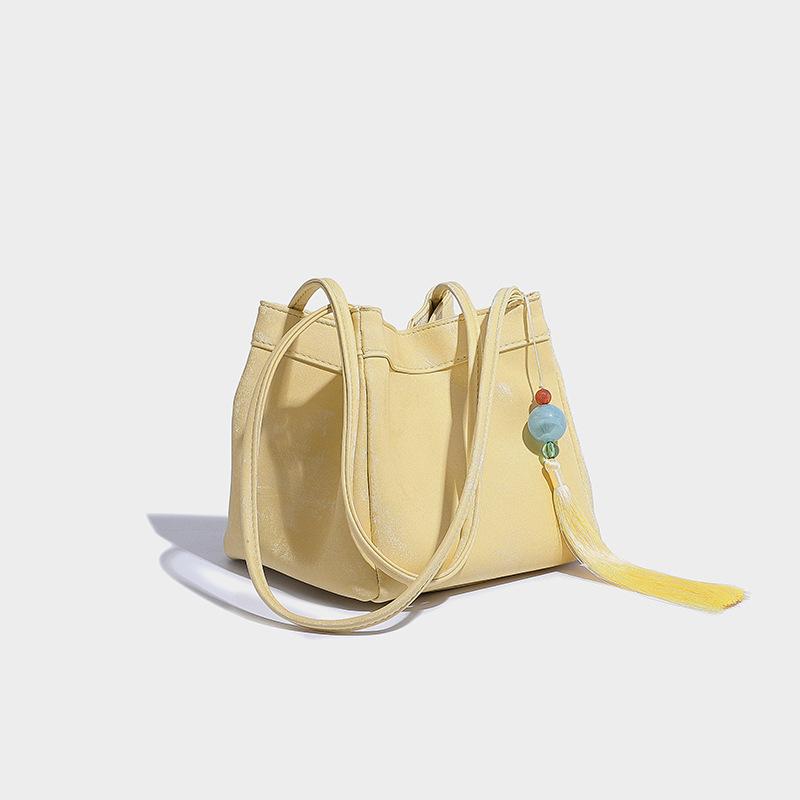 Chinese-style modern new Chinese-style basket bag, silk soft leather silver bucket bag, shoulder crossbody handbag, wing bag for women