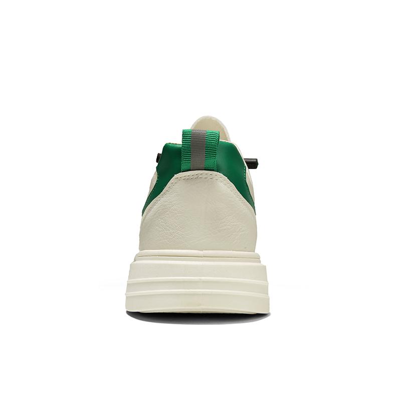 Fashion 2024 Men's Casual Shoes Lightweight Breathable Male Shoes Flat Lace-Up Men Sneakers White Business Travel Tenis Masculino Shoes