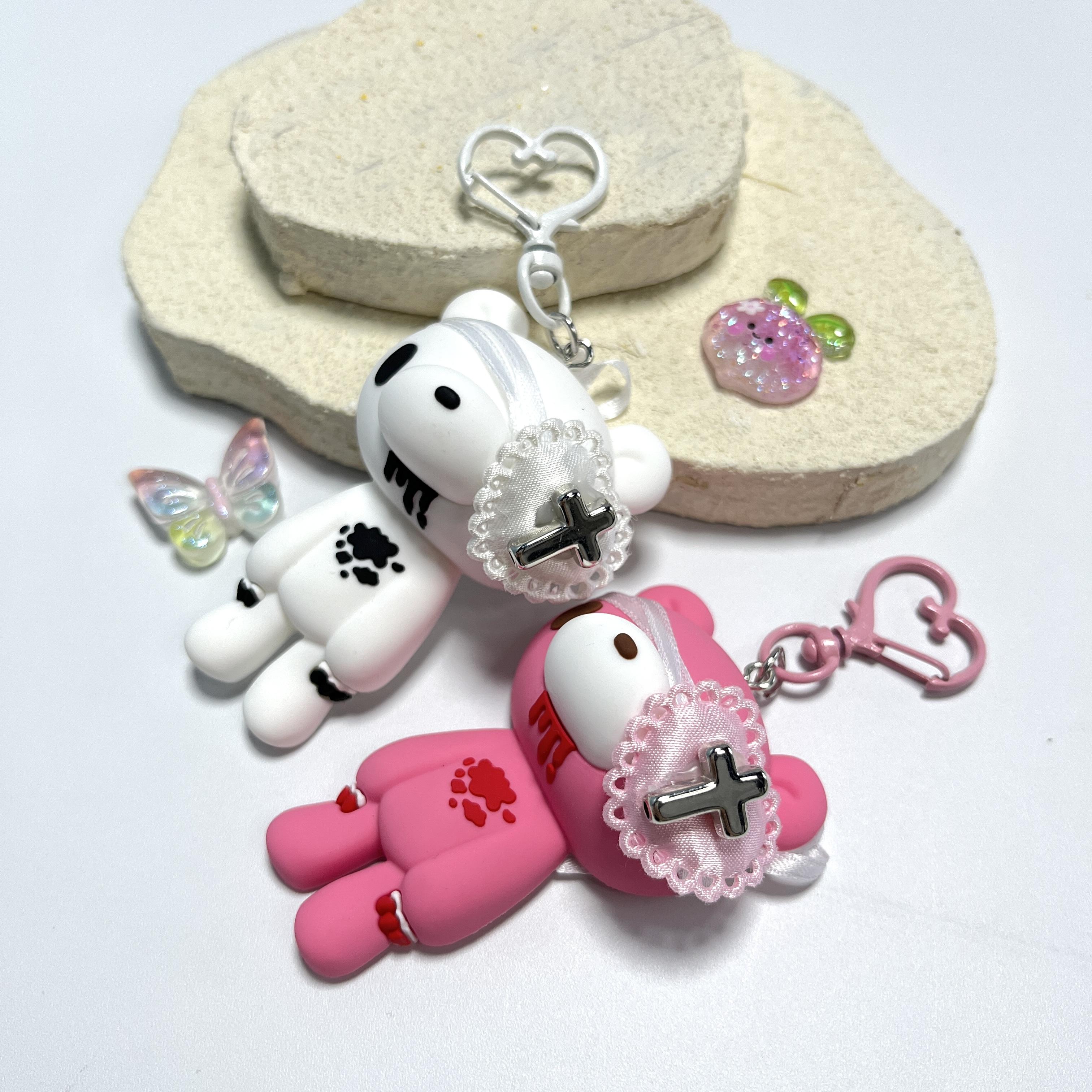 

Gothic Bloody Bear Keychain Kawaii Pink White Eyepatch Cross Heart Keyring Punk Bag Charm Emo Aesthetic Jewelry Gift