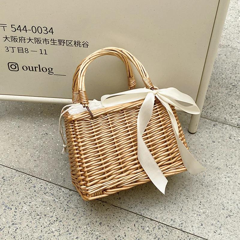 

Handcrafted Small Square Handbag Wicker Weaving Bridal Gift Bag Women s Tote Bag Portable Natural Fiber Eco-Friendly Bag