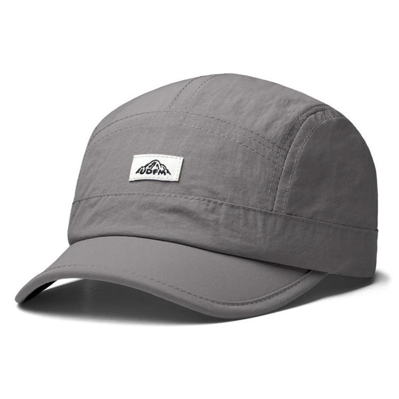 

Summer Quick-Dry Outdoor Sports Cap With A Short Brim, Featuring A Vintage American Style And A Duckbill Design Adjustable