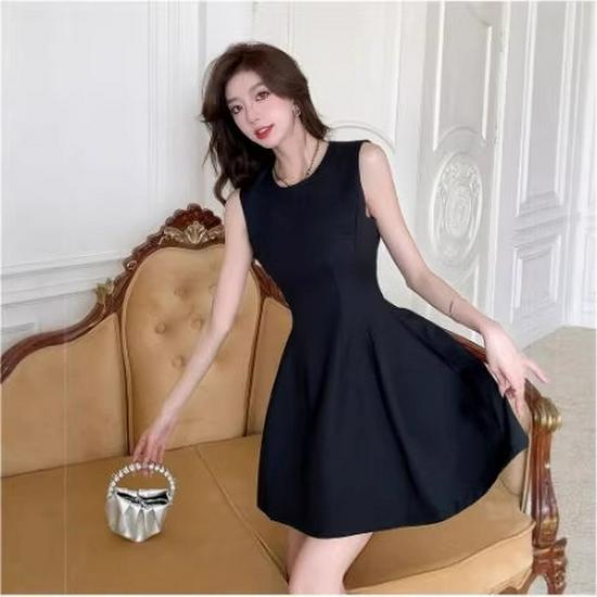 Women s 2026 Summer British Style Casual Short-Sleeve Mid-Length Dress - Professional Commuting Temperament Large зелёный