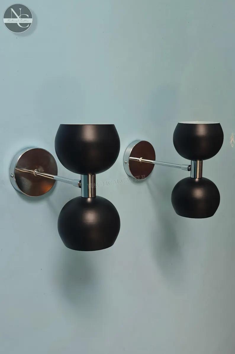 

Mid Century Black Brass Wall Sconce: Italian Stilnovo Style Diablo Light (Set of Two) чорний