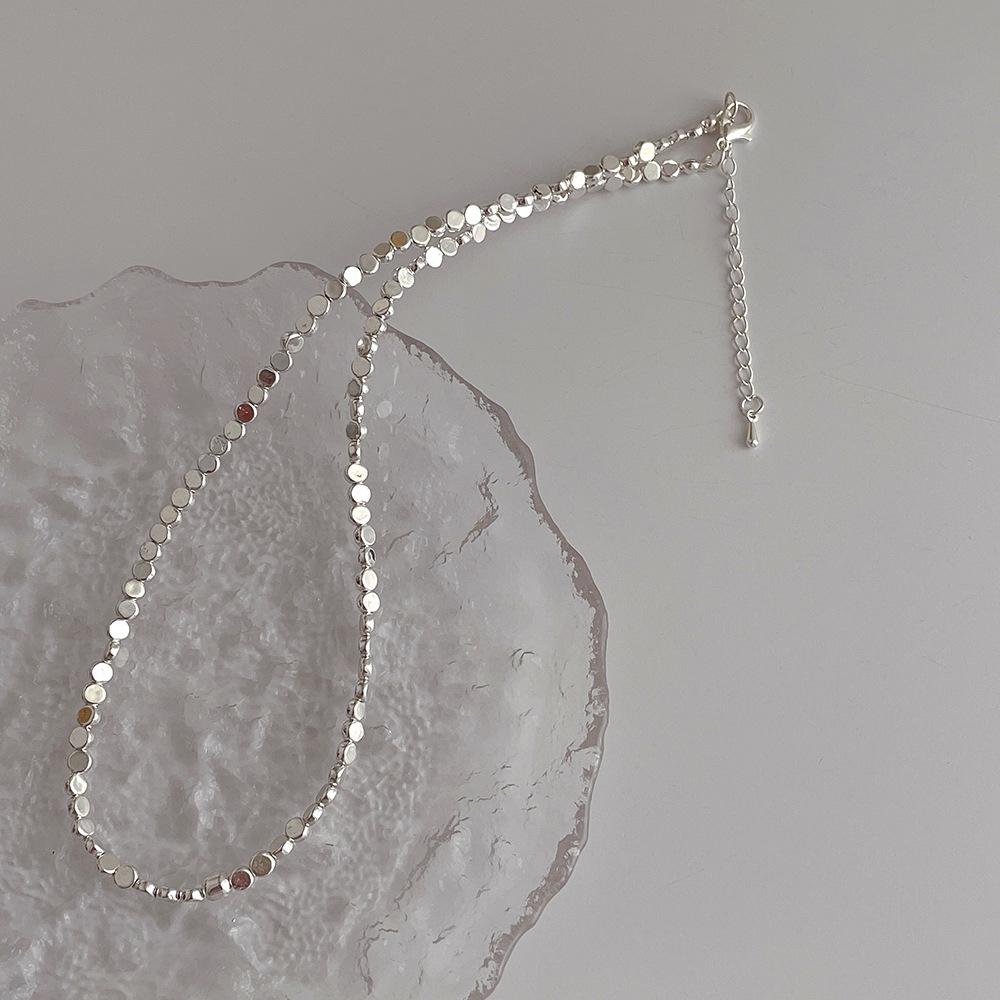 Простой дизайн Чувство стиля Неправильная плоская круглая бусина Ожерелье Личность Блогер Универсальный темперамент Ключица цепь