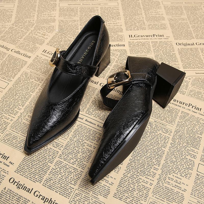 83656-2 women's shoes 2025 spring and summer new shallow mouth leather shoes pointed Mary Jane high heel retro single shoes