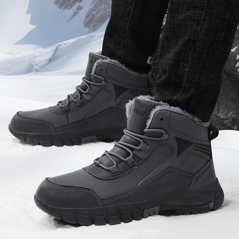 2025 new Northeast snow boots men's winter velvet thickened high-top outdoor cotton shoes non-slip large-size cotton boots