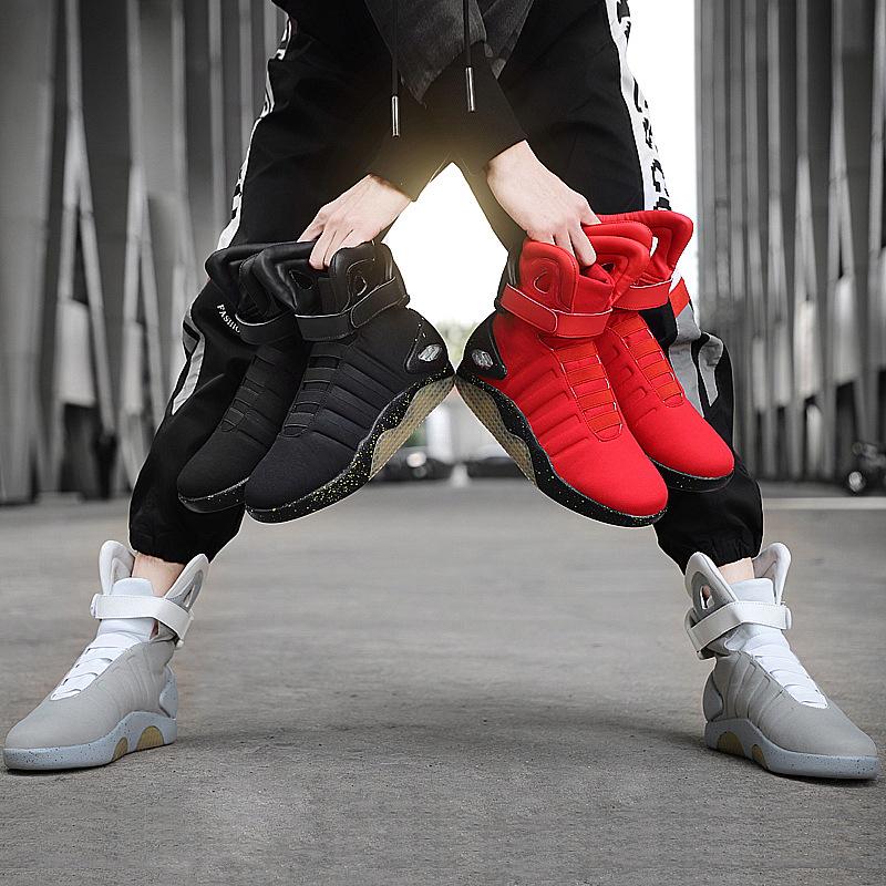 Shoes, Men's Trendy Shoes, Sports LED Charging Luminous Skateboard Shoes, Basketball Shoes, Men's Sports Shoes, Autumn and Winter Men's Shoes