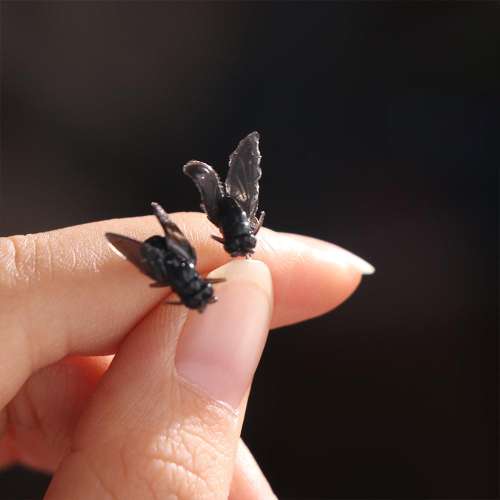 Kreative Mini Fliegen Ohrringe Streich Insekten Kleine Ohrringe Stylische Mücken Ohrstecker Party Schmuck